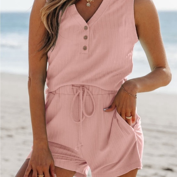 *NEW* Pink Sleeveless Button-Up Matching Tank & Shorts | Sizes S, L, XL - Picture 6 of 10
